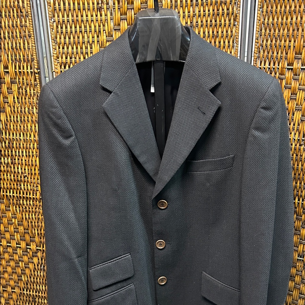 8943 Gianni Versace Men's Classic Grey Medusa Lining Blazer Size Medium?